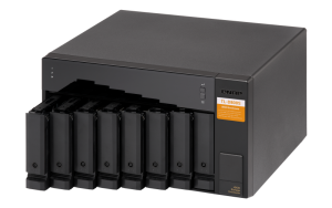 8-bay desktop SATA JBOD expansion unit with a QXP-800eS-A1164 PCIe SATA host car